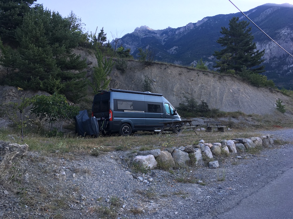 Camping sauvage à Eygliers